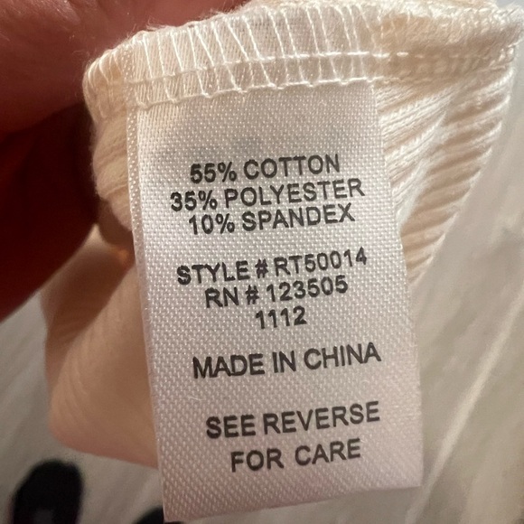 fashionnova On The Clock Ruffle Top - Cream Size Medium NWT - Picture 7 of 7